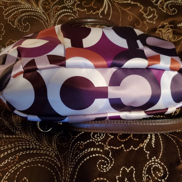 Authentic Coach Purse - Picture 3 of 7